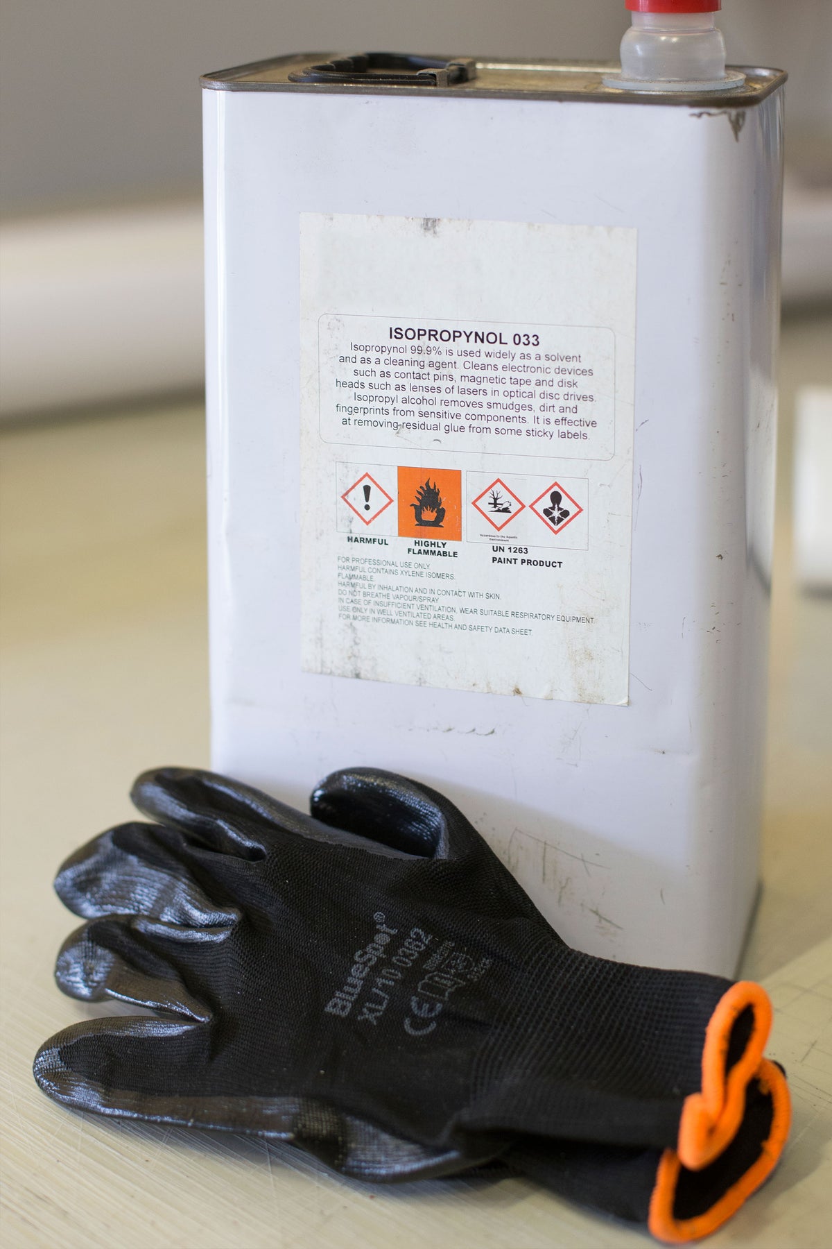 Blue Spot Tools Nitrile Grip Gloves (XL)