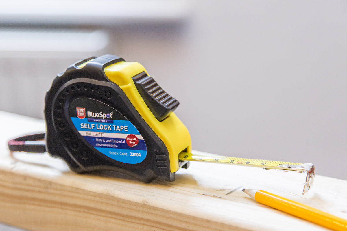 Blue Spot Tools 5m (16ft) Soft Grip Auto-Lock Tape Measure