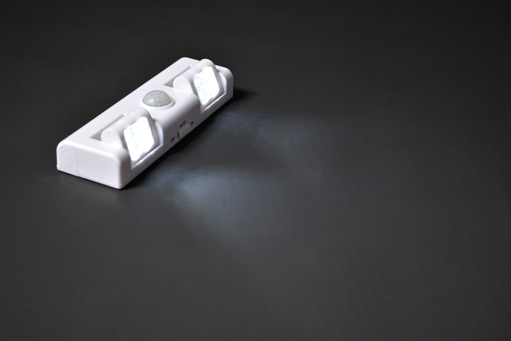 Electralight Adjustable Sensor Light With Batteries